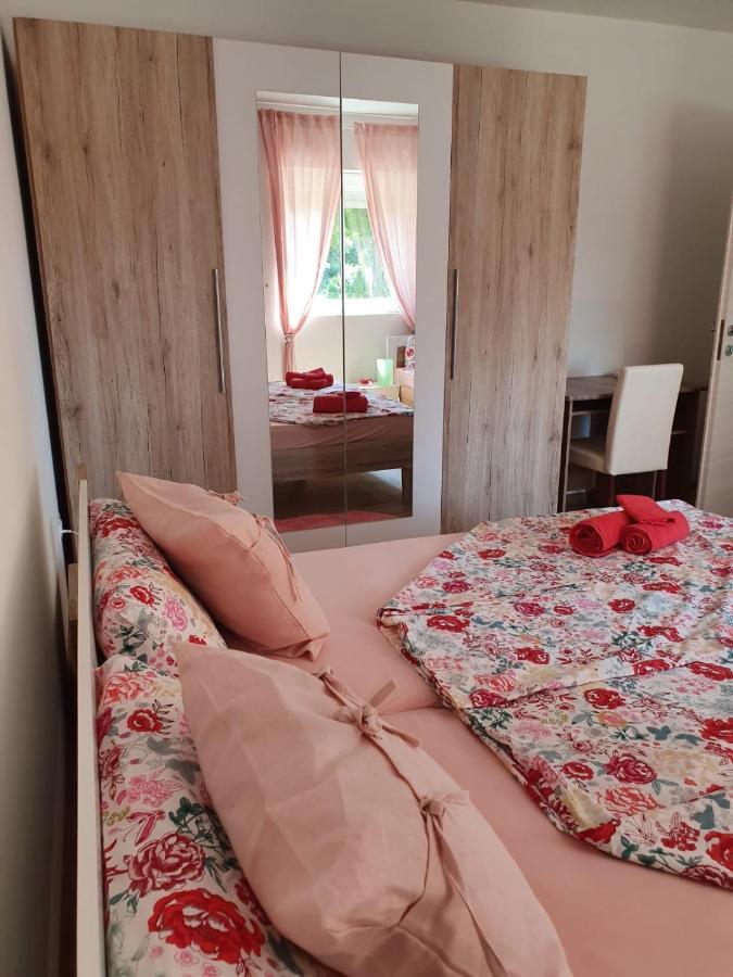 Apartment Creo Loborika Marčana Esterno foto