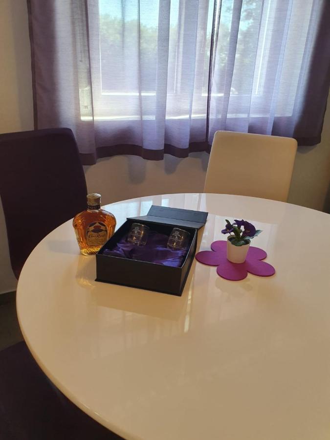 Apartment Creo Loborika Marčana Esterno foto
